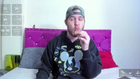 matthewlatinc online show from April 4, 2:21 am