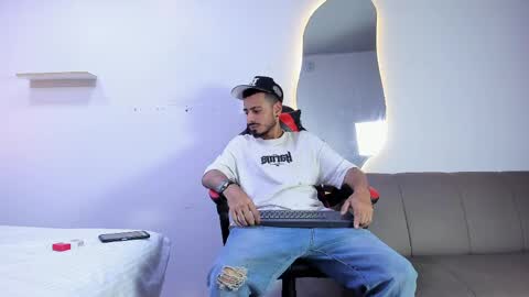 Matthew online show from March 20, 11:53 pm