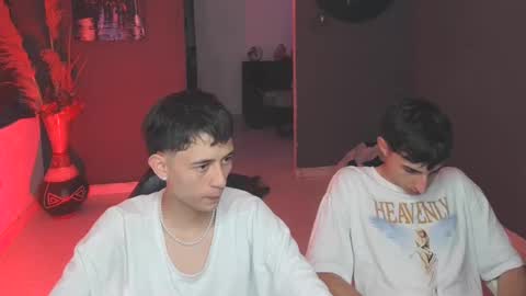 Snapshot of mattias_dantee chatting on February 8, 3:30 am mattias online show from February 8, 3:30 am