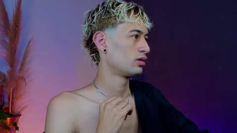 Snapshot of mattias_dantee chatting on January 7, 9:34 am mattias online show from January 7, 9:34 am