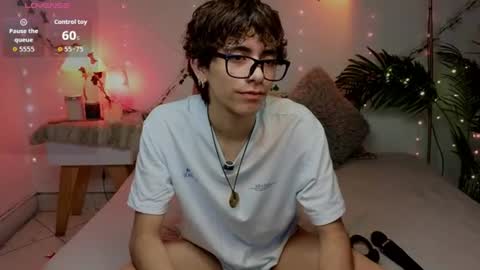 matty_spark online show from June 17, 1:12 pm