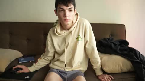 Snapshot of mattyaiden chatting on February 22, 5:44 pm Matty Aiden online show from February 22, 5:44 pm