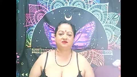 matureindian654u online show from August 4, 6:10 pm