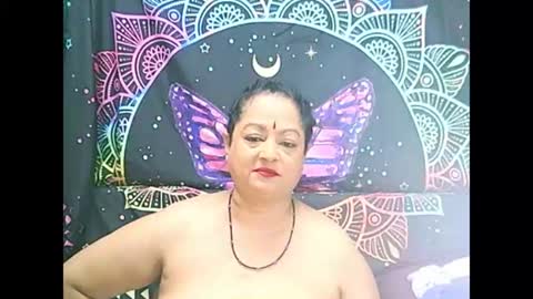 matureindian654u online show from August 5, 12:19 pm