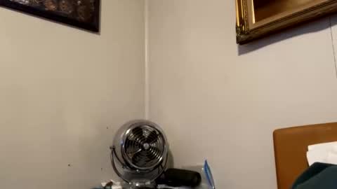 maturejerky online show from November 5, 8:09 pm