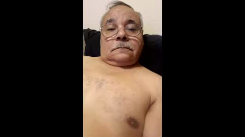 maturemenhot_6969 online show from May 31, 6:10 am