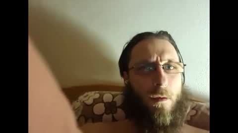 Matuschko online show from April 18, 9:37 pm