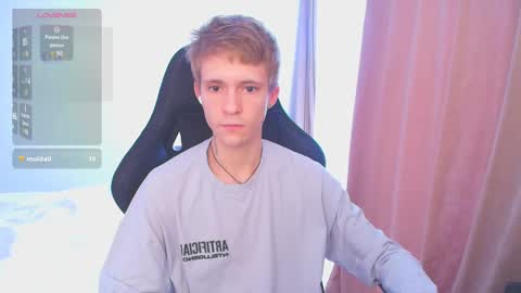 Max Gen with tats 24years  And Ethan without tats 20 years online show from February 27, 5:45 am