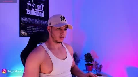 max_valiant1 online show from March 21, 1:10 am