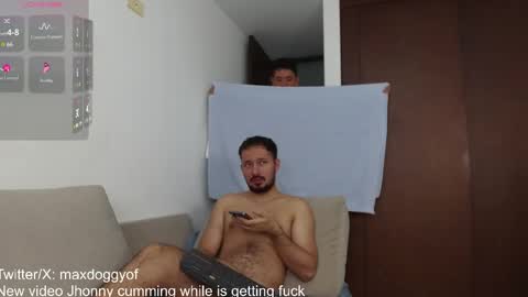 MAXandJHONNY online show from April 13, 6:02 pm