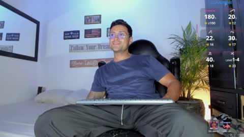 MAXI      online show from April 7, 10:09 pm