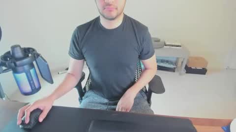 Snapshot of maximal91 chatting on December 1, 6:41 pm maximal91 online show from December 1, 6:41 pm