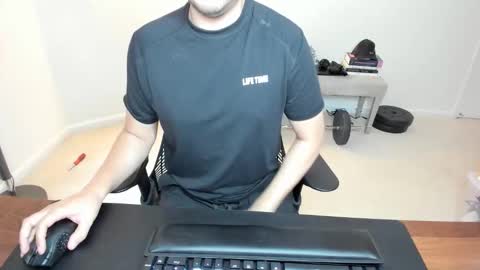 Snapshot of maximal91 chatting on October 23, 8:29 pm maximal91 online show from October 23, 8:29 pm