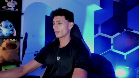 Maximo online show from July 23, 7:34 pm