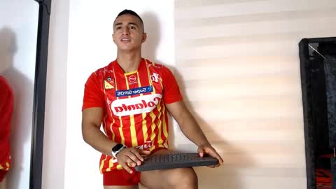 Maximo Sebastian online show from May 9, 2:44 pm