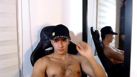 Maximo Sebastian online show from June 23, 4:32 am