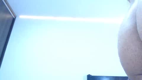 Independent Model online show from February 22, 11:58 pm