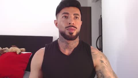 Snapshot of maximus_golden chatting on June 13, 3:37 am Independent Model online show from June 13, 3:37 am