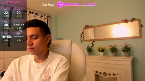 Snapshot of maximuss_19 chatting on February 8, 7:16 pm Maximus online show from February 8, 7:16 pm