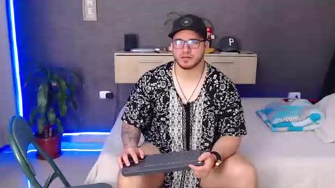 maximus online show from July 24, 7:12 pm