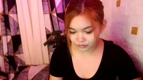 maxinean online show from July 16, 10:43 am
