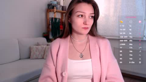 Maxine online show from April 5, 10:01 am