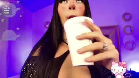 Snapshot of maxxine_vxx chatting on May 23, 8:24 pm Valentina online show from May 23, 8:24 pm