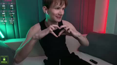 DEAN online show from July 10, 8:44 pm