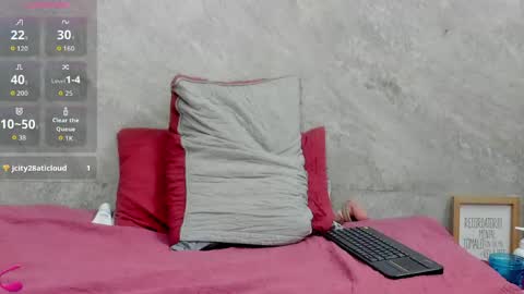 MAY online show from May 16, 2:30 am