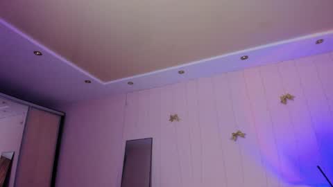 May Flower online show from April 7, 10:48 am