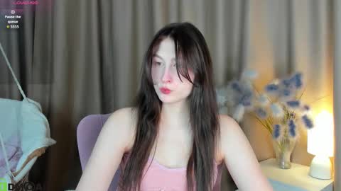 Snapshot of may_yam chatting on February 8, 1:20 am may_yam online show from February 8, 1:20 am