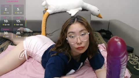 maya_kumashiro online show from April 29, 7:53 pm