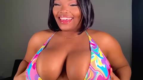 MayBabi online show from December 15, 2:16 pm