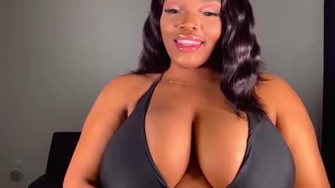 MayBabi online show from December 29, 3:03 pm