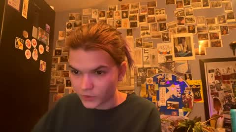 Rose online show from March 25, 10:49 pm