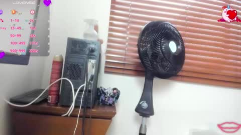 Maye  online show from March 18, 12:41 pm