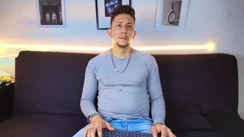 Maykol victoria1624 online show from June 20, 2:58 am