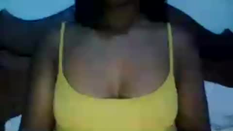 Maya online show from July 24, 5:11 pm