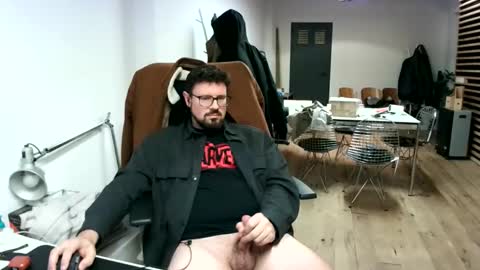 maythe4bwu online show from December 2, 10:05 pm