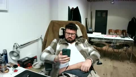 maythe4bwu online show from January 8, 10:56 pm