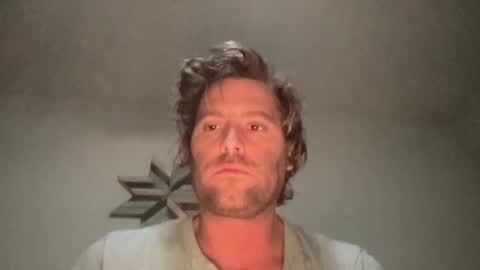 lol online show from December 9, 8:00 am