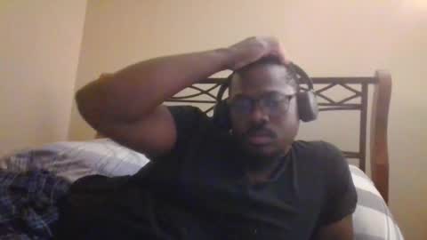 Snapshot of mbsupreme chatting on July 15, 4:51 am Mark online show from July 15, 4:51 am