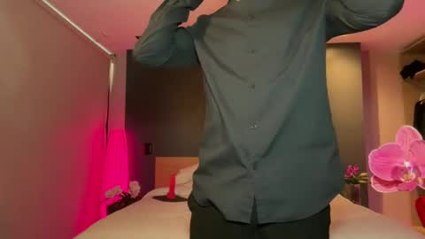 mcklister online show from February 14, 4:37 pm