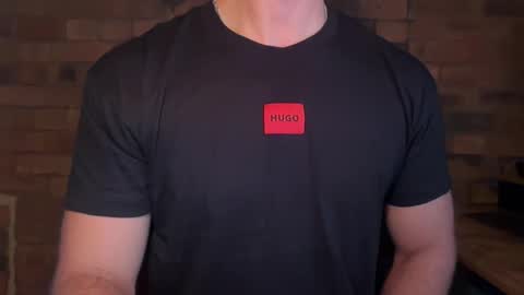 mcr8080 online show from January 8, 6:37 am