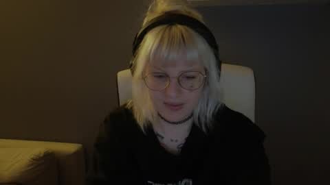 Roze online show from May 23, 1:33 am