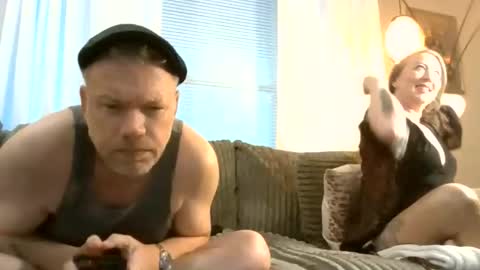 me2283 online show from June 8, 10:59 am
