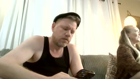 me2283 online show from June 24, 2:10 am