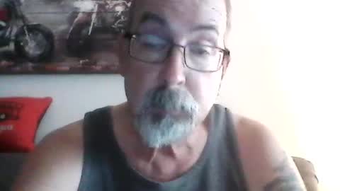 Snapshot of meathome3 chatting on July 17, 8:24 pm me at home online show from July 17, 8:24 pm