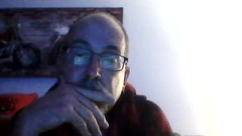Snapshot of meathome3 chatting on July 19, 9:46 am me at home online show from July 19, 9:46 am