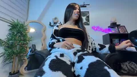 Snapshot of meclarityxxx chatting on July 23, 5:44 pm online show from July 23, 5:44 pm